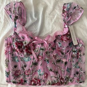 Victoria’s Secret Corset Top😍😍
Size: M
Brand New